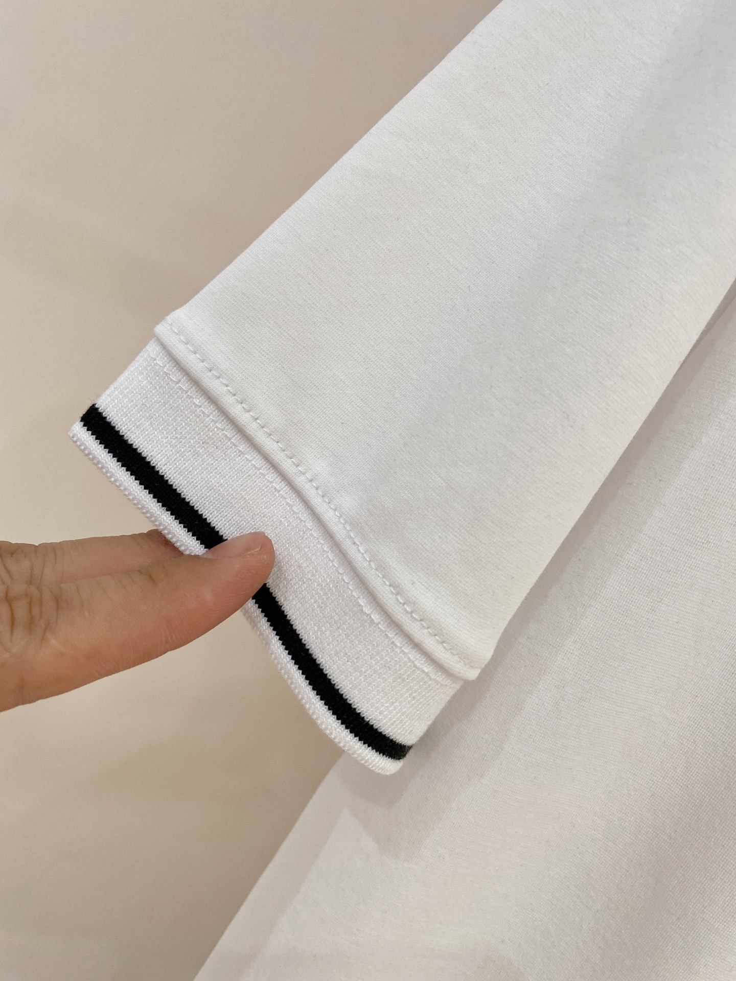 short sleeves